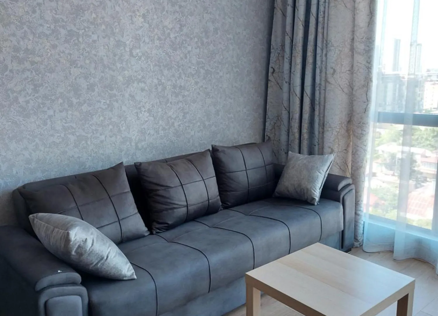 Apartment Vesta Batumi 4 0*,